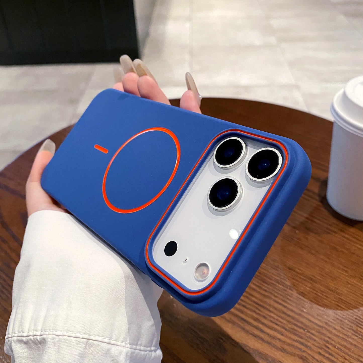 Ultrathin Magnetic Phone Case