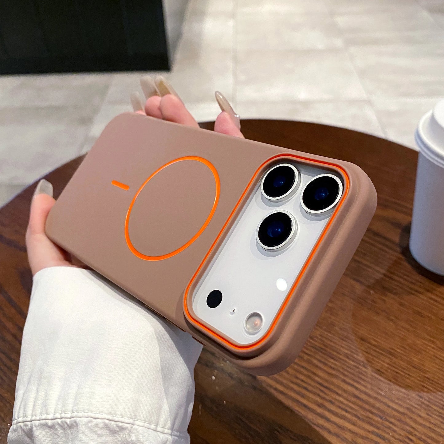 Ultrathin Magnetic Phone Case